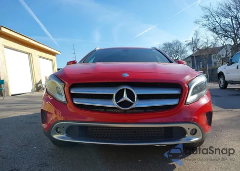 2020 Mercedes-Benz Gla 250 z USA, uszkodzony, nr VIN WDCTG4EB1LU028696